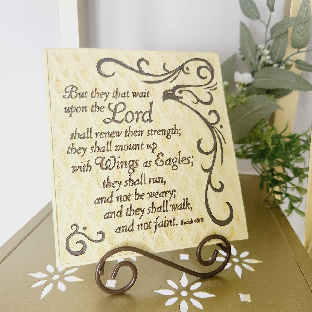 Plaque - Bible verse art Isaiah 40:31 textured sign with metal stand home decor